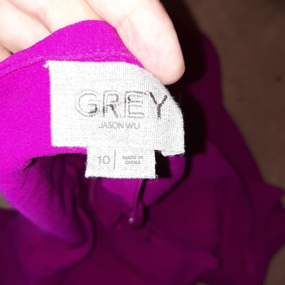 🧞‍♂️🧞‍♀️🧞 3/$30 Beautiful Tank Top - Picture 2 of 5